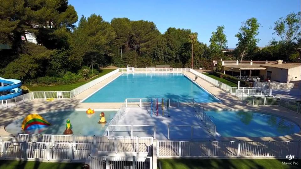 Domaine De La Coudouliere, T2 Climatise Terrasse Vue Mer Sans Vis A Vis Plage A 100M ซิ-ฟูร์-เล-ปลาจ ภายนอก รูปภาพ